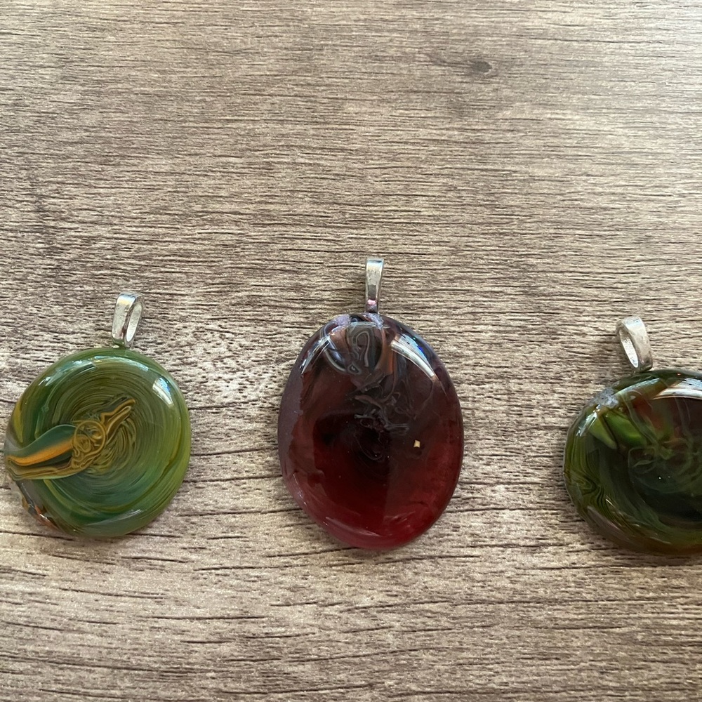 Handmade Elegant Multicolor Glass Pendant Set